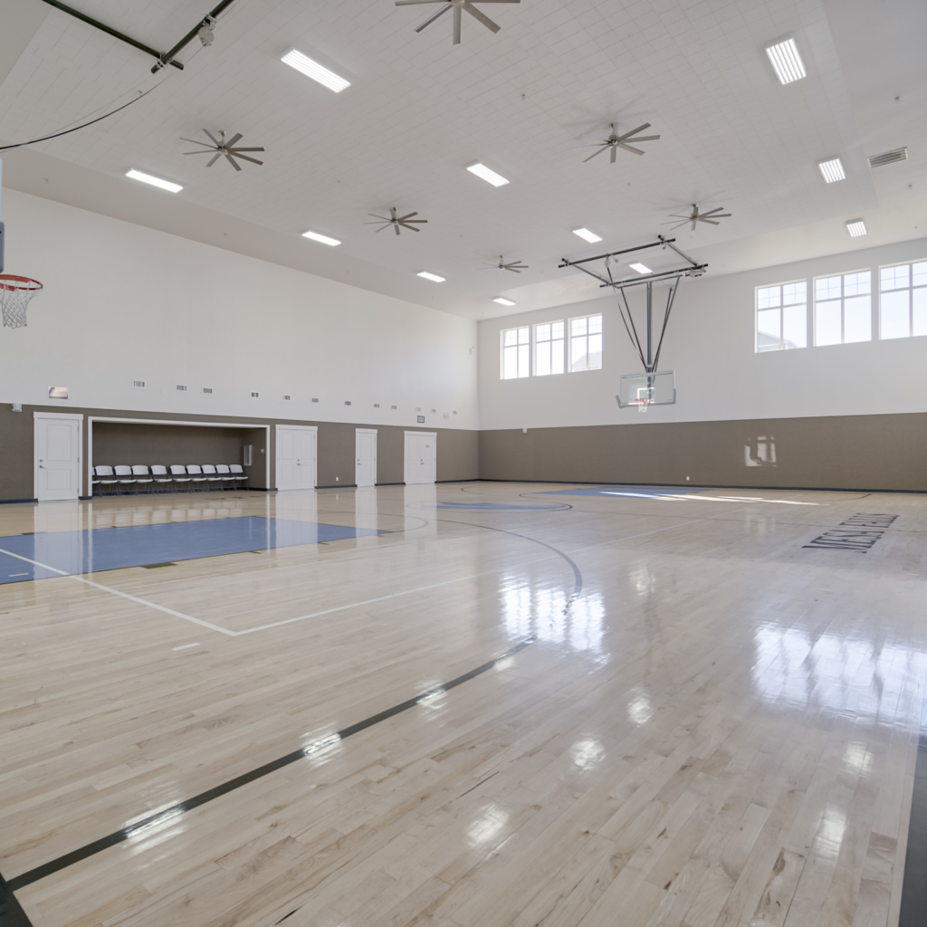 Mesa Falls Apartment community basketball court